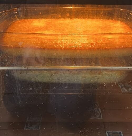 Goldener Kokos-Grießkuchen (milchfrei, glutenfrei, sojafrei)