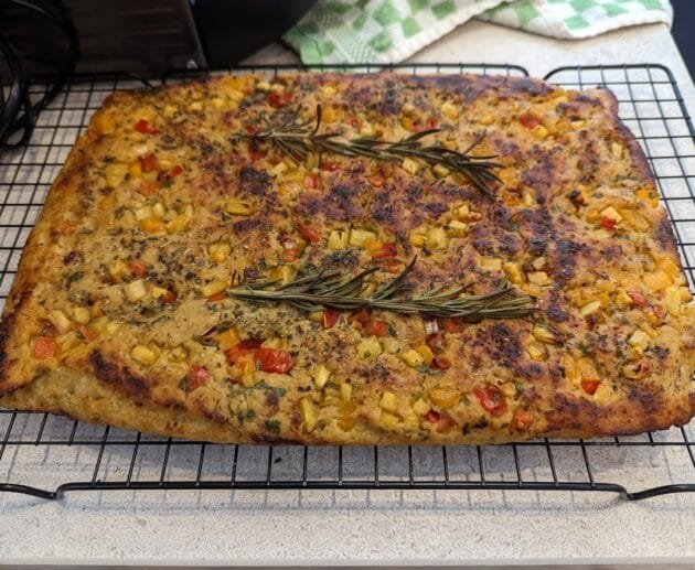 Glutenfreie Gartengemüse-Focaccia (milchfrei, sojafrei)