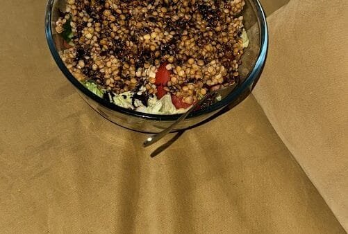 Crunchy Lentil Garden Salad with Balsamic Glaze