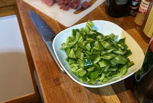 Sauté de porc à l'ail et au poivre (sans gluten, sans soja, sans produits laitiers)