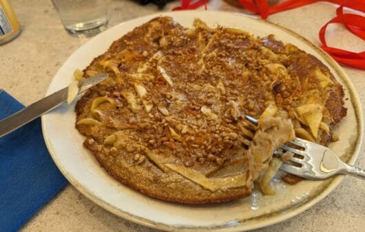 Cinnamon Apple Skillet Pancake (Gluten-Free, Soy-Free, Dairy-Free)