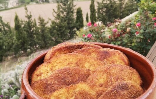 Sweet Cinnamon Fried Plantain Wedges