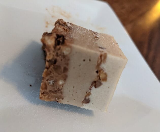 Croquants au caramel de noix de cajou sans cuisson