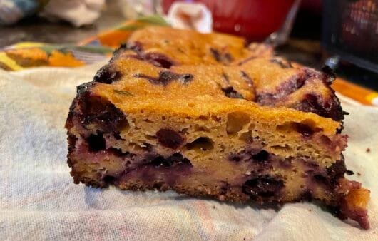 Glutenfreier Blaubeer-Kokos-Snackkuchen