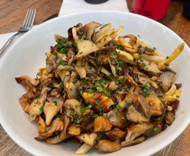 Mushroom Poutine with Herby Gravy (Gluten-Free, Soy-Free, Dairy-Free)