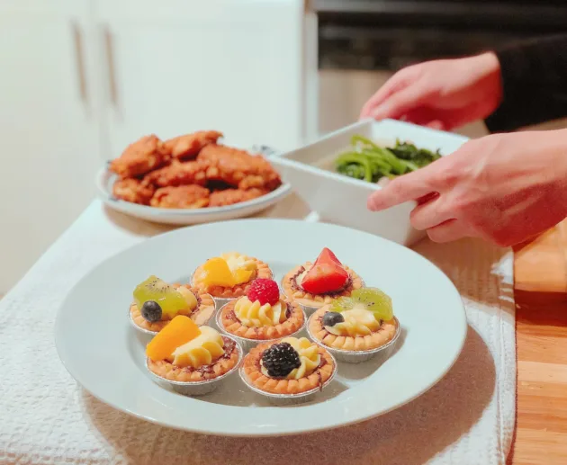 Wöchentlicher glutenfreier, milchfreier und sojafreier Speiseplan für eine gesunde Ernährung und ein allergikerfreundliches Leben