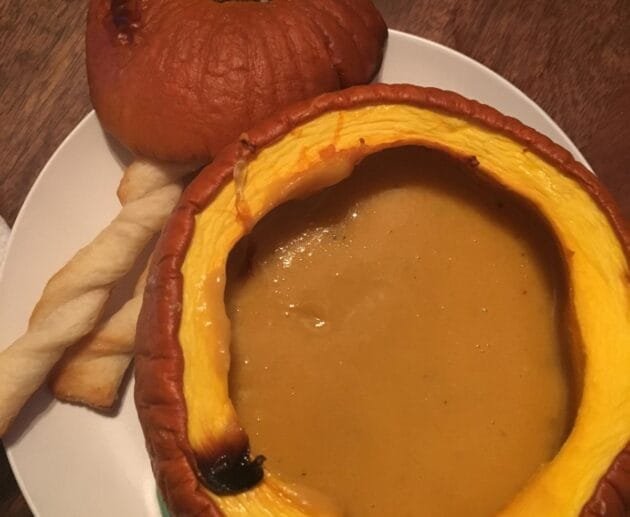 Roasted Pumpkin Bowl Soup