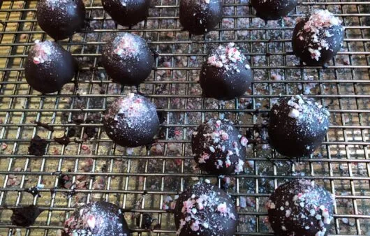 Peppermint Chocolate Truffles (Gluten-Free, Soy-Free, Dairy-Free)