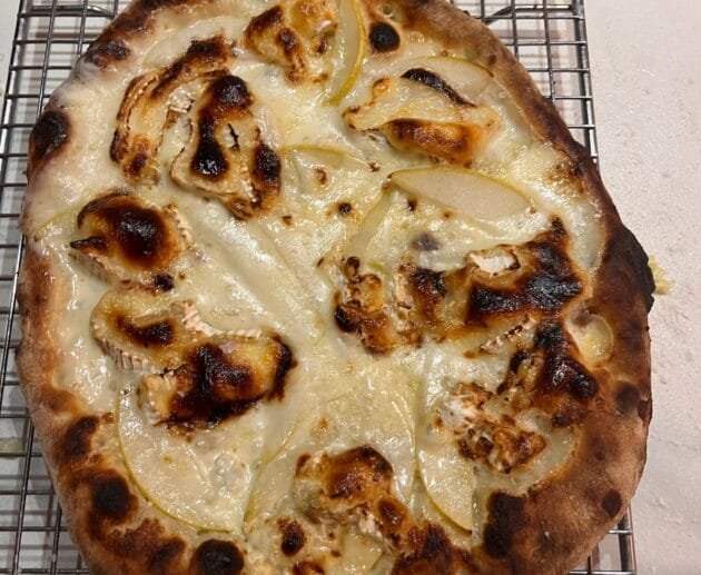 Pear & “Cheese” Flatbread Pizza (Gluten-Free, Soy-Free, Dairy-Free)