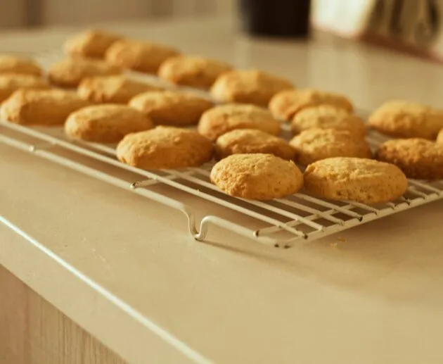 Recette de biscuits au lait doré au chanvre (sans gluten, sans produits laitiers, sans soja)