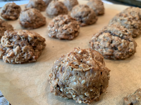 Soft & Chewy Banana Oat Bites (Gluten-Free, Soy-Free, Dairy-Free)
