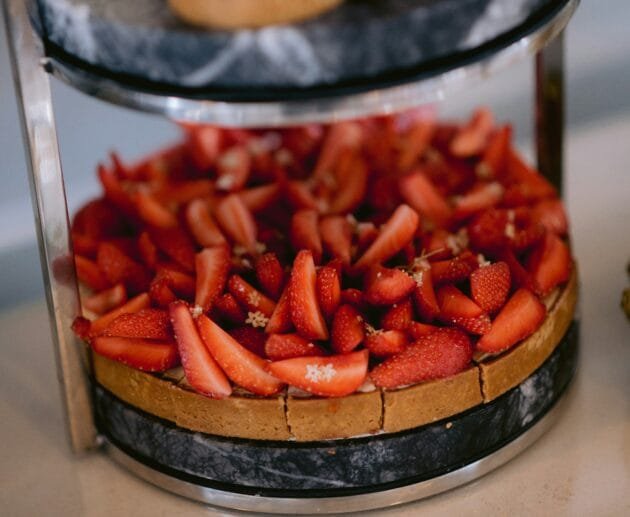 Raw Mini Strawberry Pies with Hemp Hearts (Gluten-Free, Dairy-Free, Soy-Free)